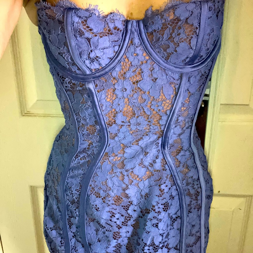 XS House of CB - Lace Periwinkle Lilac Bodycon cocktail dress